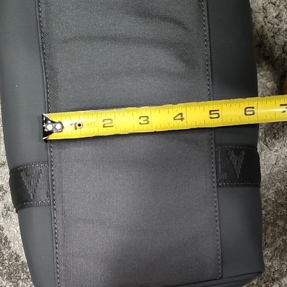 Athleta Charcoal Diem Speedster - Picture 12 of 14